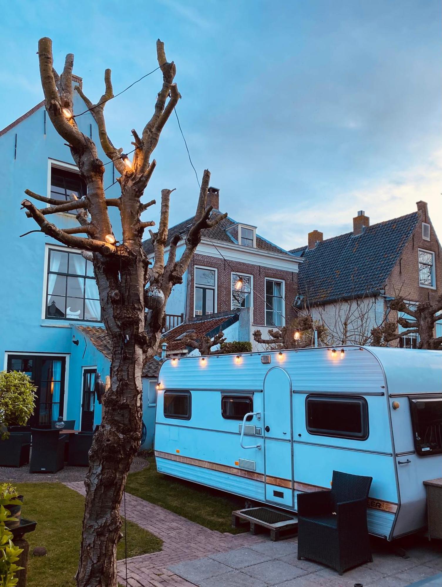 Caravan Stadstuin Goedereede Let Op De Badkamer Moet Met Andere Gasten Gedeeld Worden Екстер'єр фото